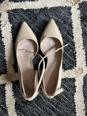 Shoes of Prey Beige Pointed-Toe Slingback Pumps